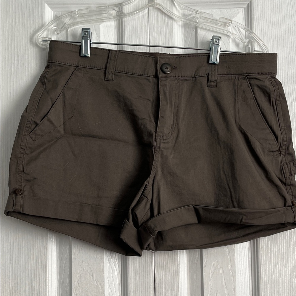 Boston Traders Brown Roll-Cuff Cargo Shorts